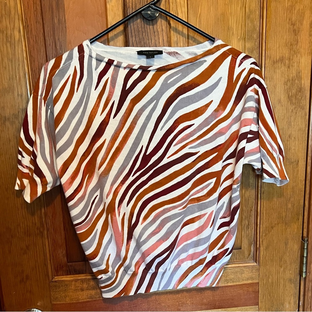 Ann Taylor - 100% Brown and Cream Striped Cotton Sweater - Size Small
